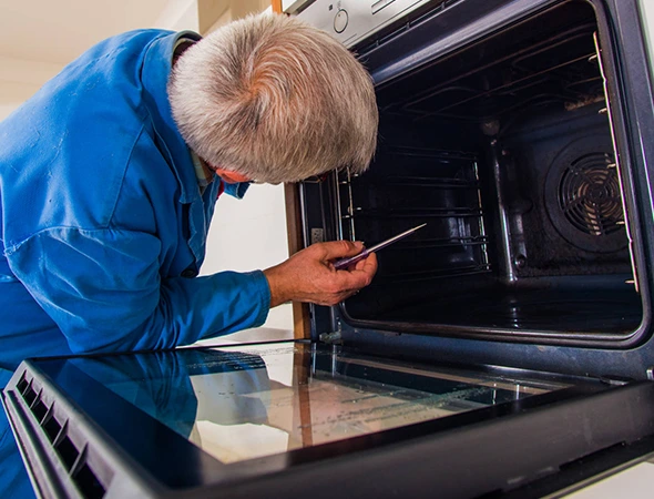 Oven and range repair technician in Meridian Idaho