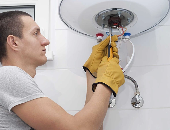 Water heater repair technician in Meridian Idaho